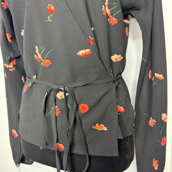 Aritzia Wilfred Lilia Floral Blouse Black - Picture 7 of 10